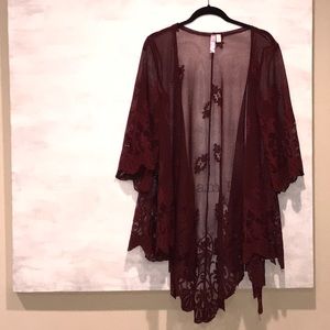 Lace kimono